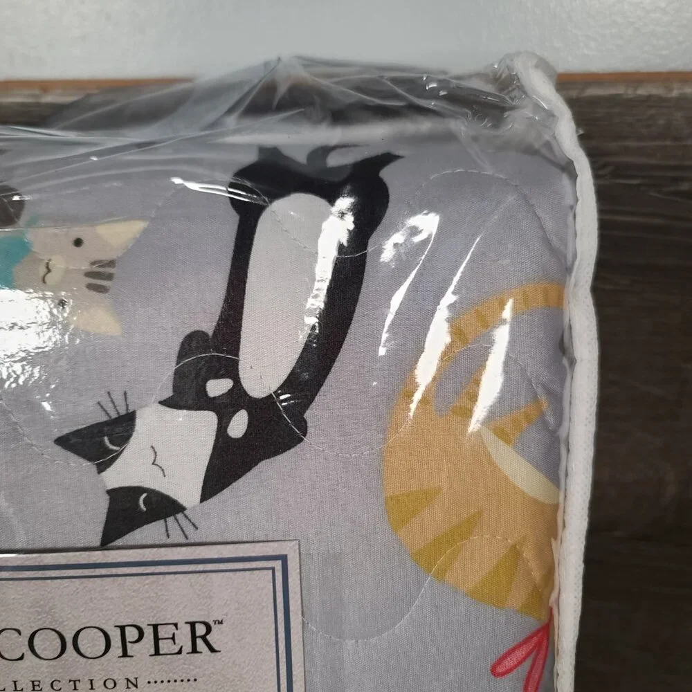 New in Bag Ashley Cooper Home Collection Whimsy Cats King Single Quilt